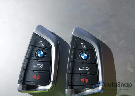 2018 BMW X3 xDrive30I из США, поврежденный, VIN 5UXTR9C54JLD66849